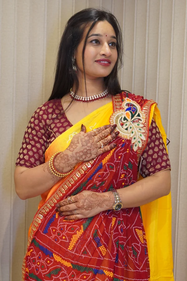 NS Traditional Handwork Chunri Georgette Broach Odhna