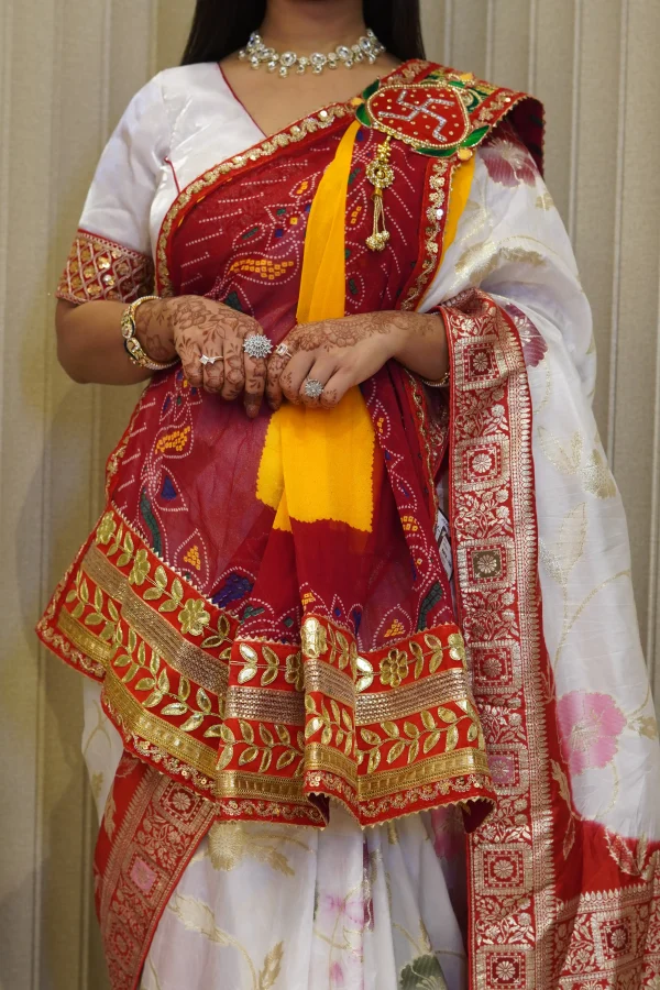 ns-b3-1 NS Handwork Pomcha Georgette Traditional Brooch Odhna