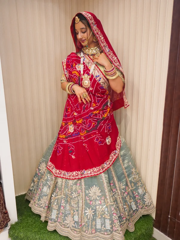 NS Traditional Chunri with Zardozi Hand Embroidery